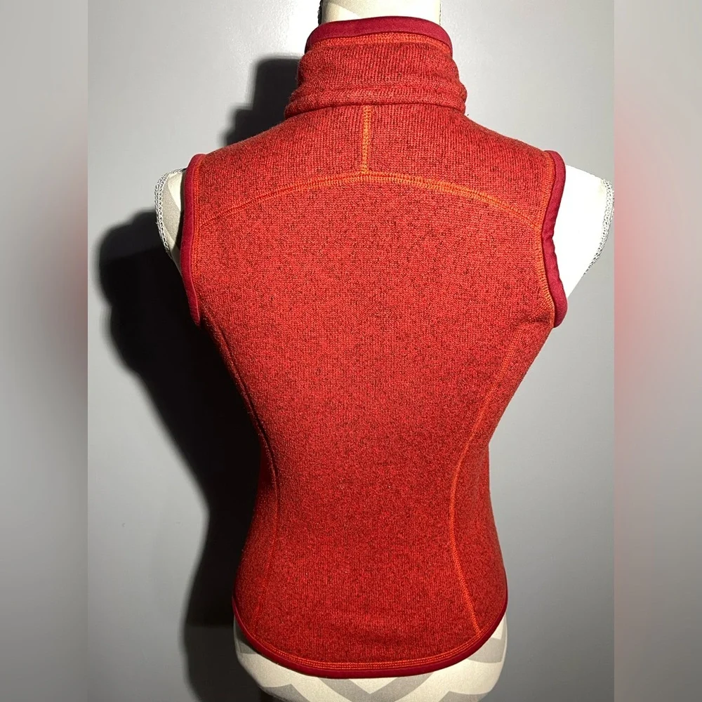 Patagonia Brick Red‎ Fleece Vest